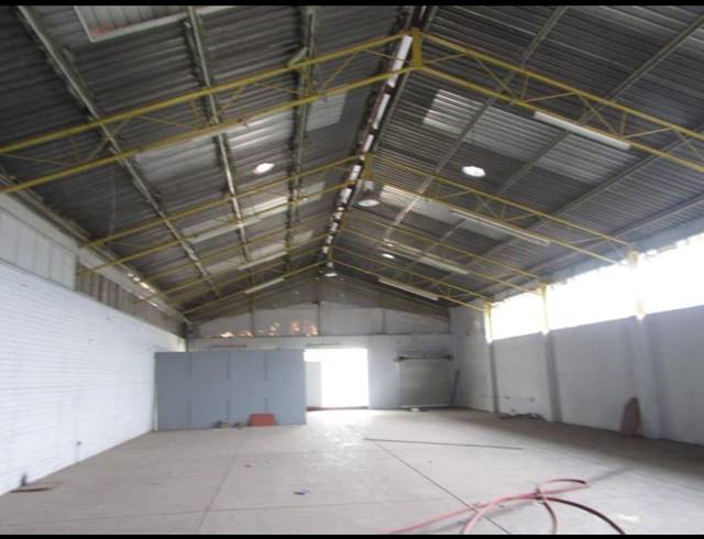 6,000M² WAREHOUSE FOR SALE IN OOS EINDE